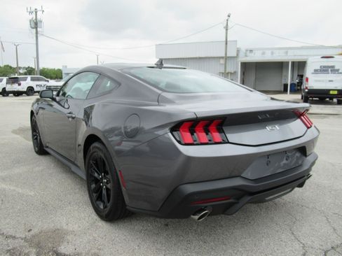 Certified 2026 Ford Mustang GT RWD image 5