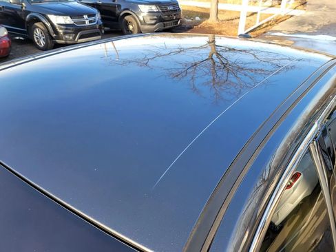 Used 2018 Ford Taurus SE image 20