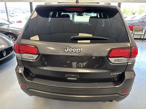 Used 2020 Jeep Grand Cherokee Laredo RWD image 10