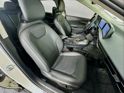 Used 2024 Kia EV6 Wind w/ Wind Technology Package RWD image 36