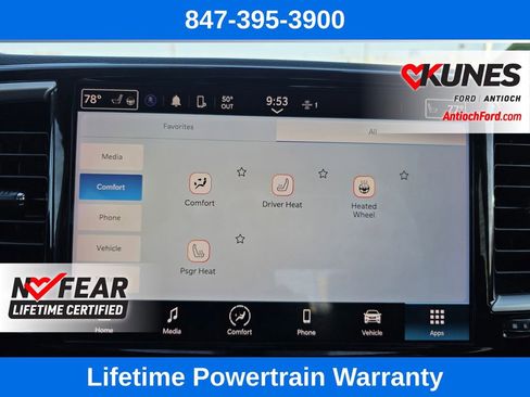 Used 2024 Chrysler Pacifica Touring-L image 53