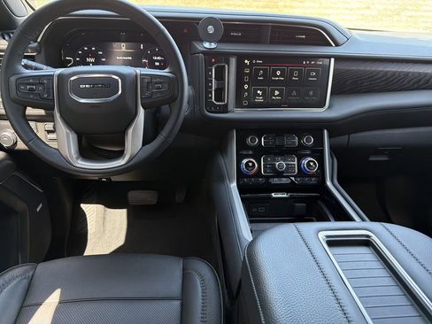 Used 2024 GMC Yukon Denali w/ Max Trailering Package image 25