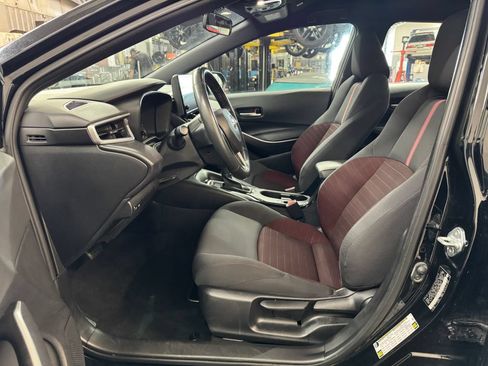 Used 2024 Toyota Corolla SE FWD image 13