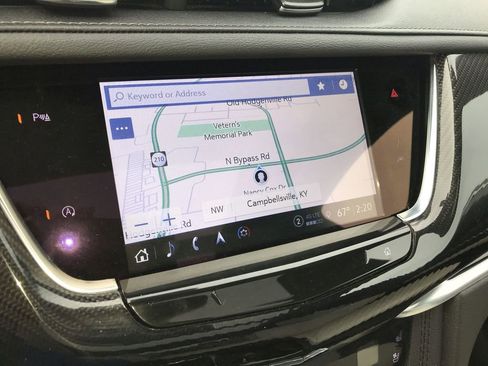 Used 2023 Cadillac XT6 Sport AWD/4WD image 18