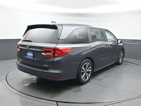 Certified 2023 Honda Odyssey Touring image 7