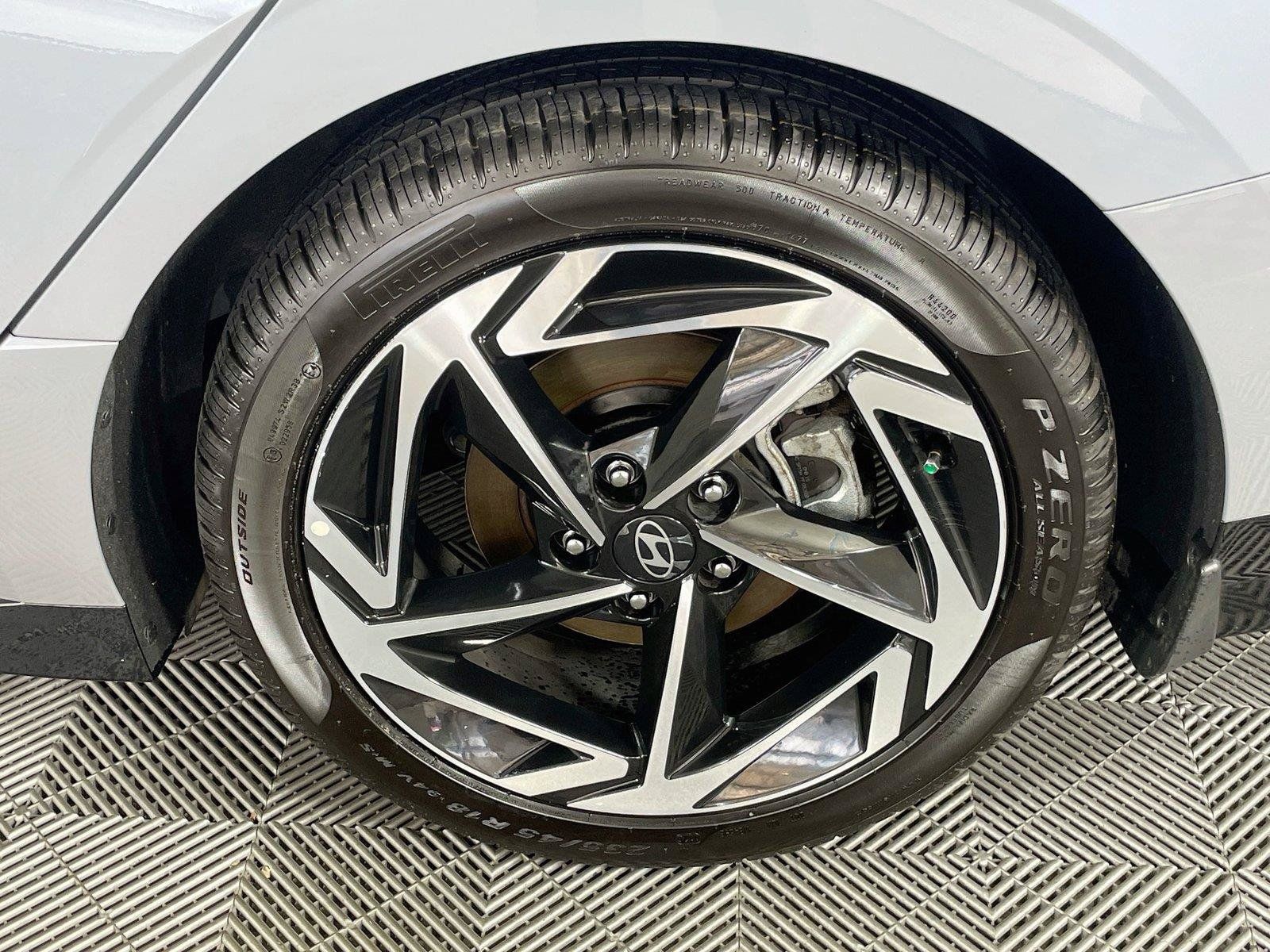 Certified 2026 Hyundai Sonata SEL FWD image 33