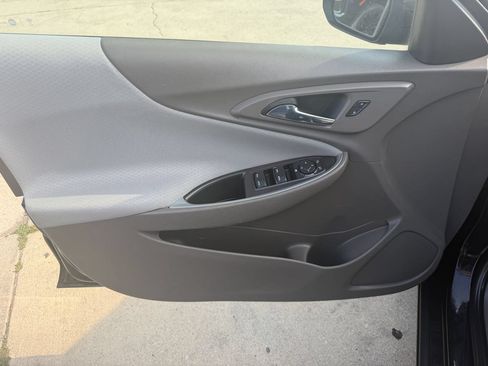 Used 2016 Chevrolet Malibu LS FWD image 10