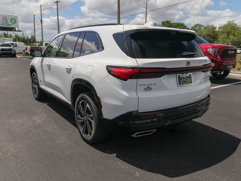 New 2026 Buick Enclave Sport Touring w/ Power Package FWD image 7