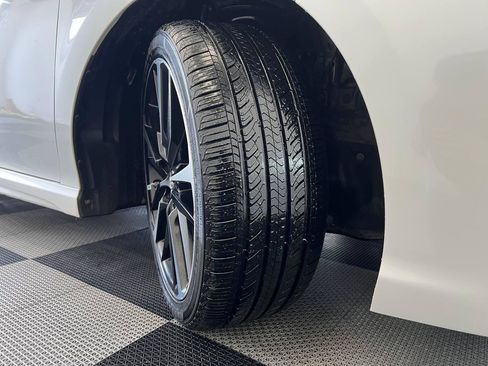 Used 2018 Toyota Camry XSE FWD image 29