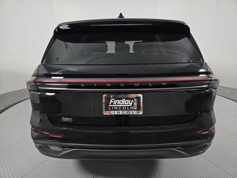 New 2026 Lincoln Nautilus Premier w/ Jet Appearance Package AWD/4WD image 5