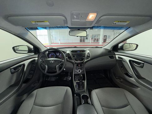 Used 2015 Hyundai Elantra SE w/ Option Group 02 image 22