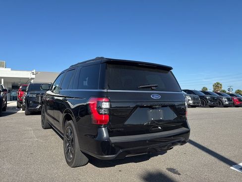 Used 2020 Ford Expedition Limited w/ Equipment Group 303A image 3