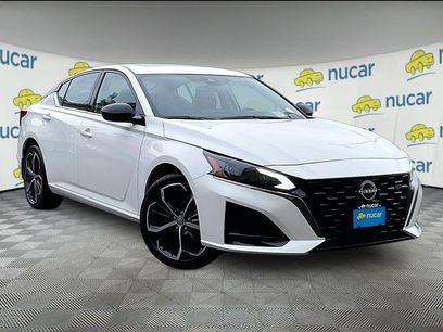 Used 2024 Nissan Altima 2.5 SR w/ SR Premium Package