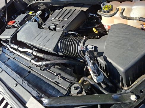 Used 2023 Chevrolet Silverado 1500 LT image 28