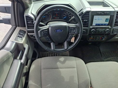 Used 2020 Ford F150 XLT w/ Equipment Group 302A Luxury AWD/4WD image 11
