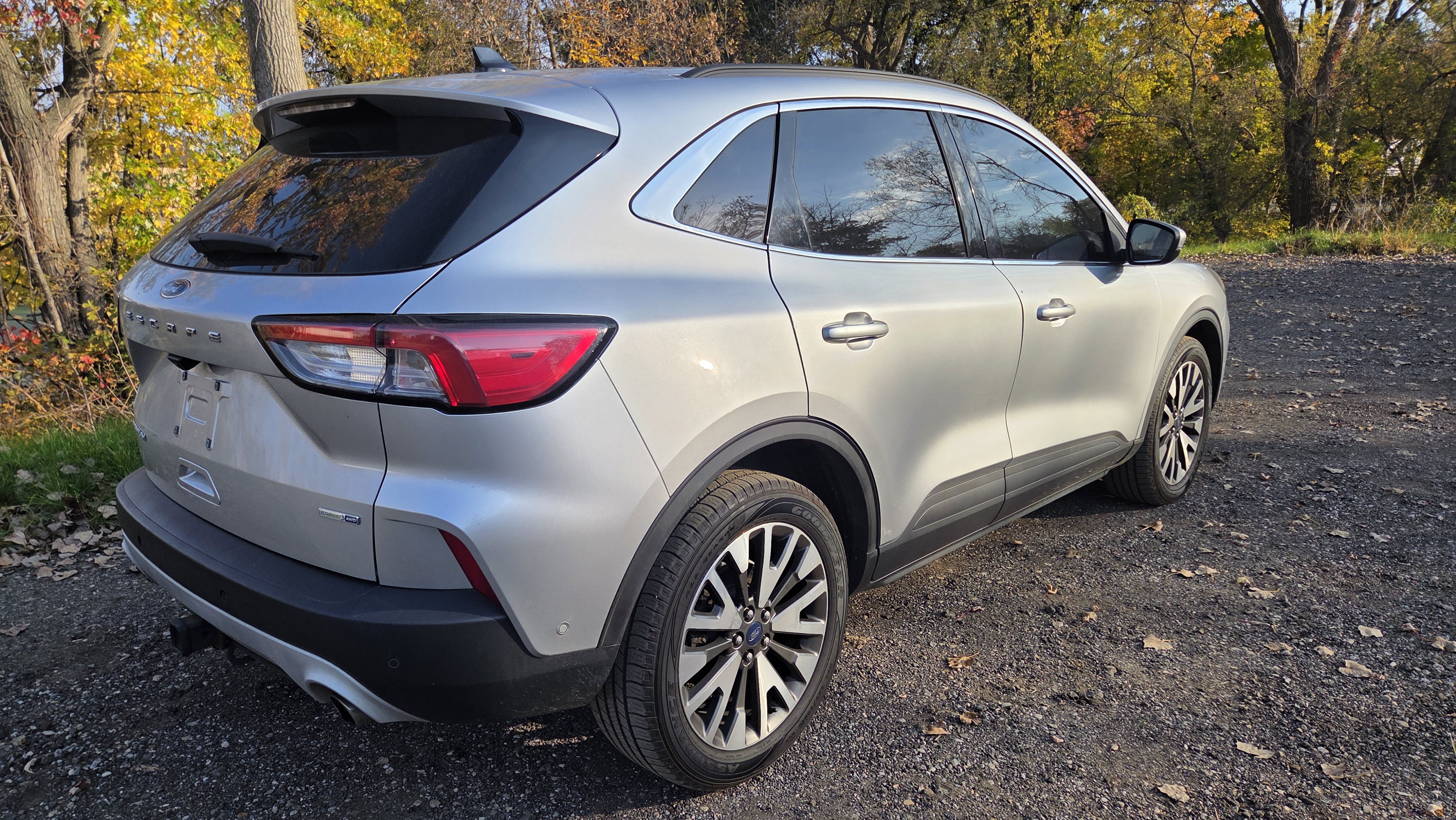 Used 2020 Ford Escape Titanium AWD/4WD image 5