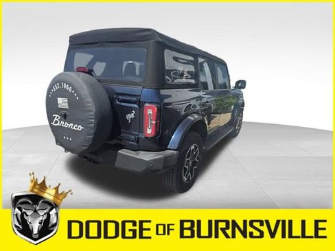 Used 2021 Ford Bronco Outer Banks AWD/4WD image 2