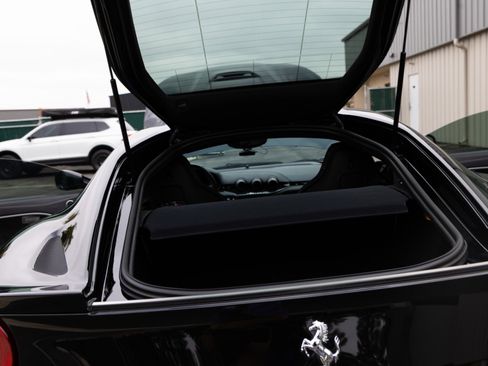 Used 2014 Ferrari F12 Berlinetta image 26