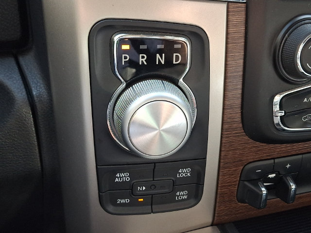 Used 2015 RAM 1500 Laramie w/ Convenience Group AWD/4WD image 16
