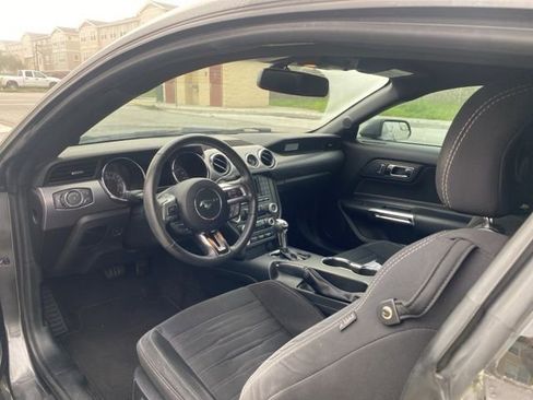 Used 2017 Ford Mustang Coupe w/ Ecoboost Performance Package image 9