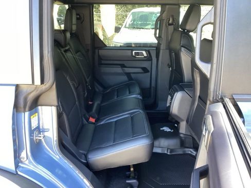 New 2025 Ford Bronco Outer Banks w/ Sasquatch Package AWD/4WD image 36