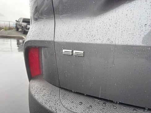 Used 2021 Ford Escape SE w/ Convenience Package image 32