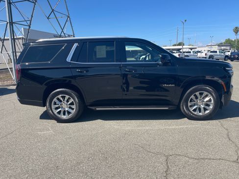 Used 2025 Chevrolet Tahoe LT AWD/4WD image 4
