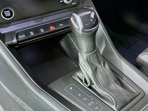 Used 2023 Audi Q3 2.0T Premium w/ Black Optic Sport Package AWD/4WD image 7