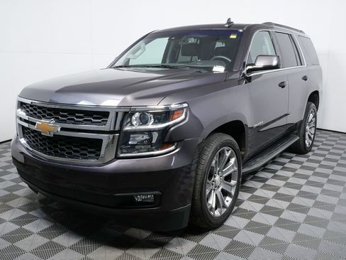 Used 2017 Chevrolet Tahoe LT w/ Luxury Package image 12