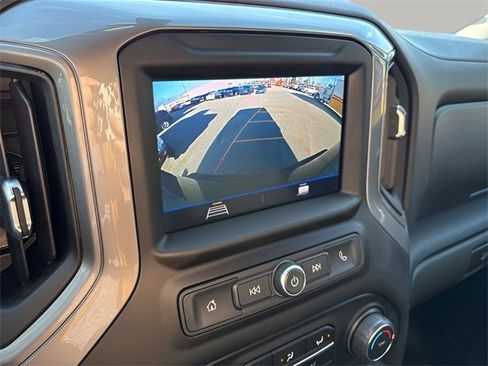 Used 2021 Chevrolet Silverado 2500 Custom w/ Custom Convenience Package image 14