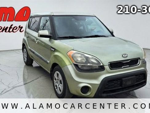 Used 2013 Kia Soul Base image 7