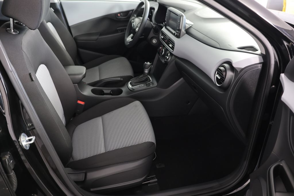 Used 2021 Hyundai Kona SE AWD/4WD image 20