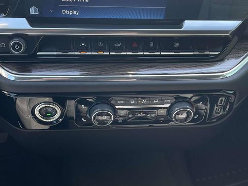 Used 2023 Chevrolet Silverado 1500 RST image 27