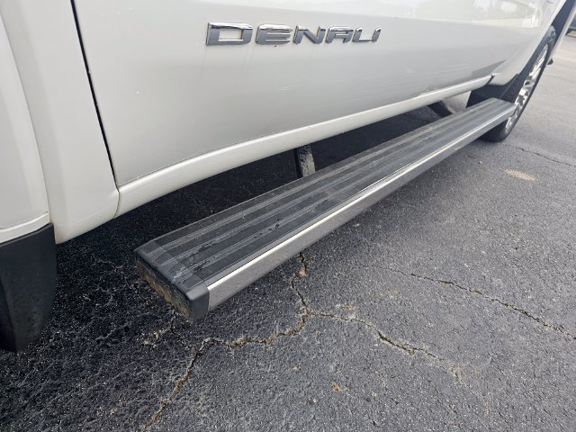 Used 2021 GMC Sierra 1500 Denali w/ Denali Ultimate Package AWD/4WD image 12