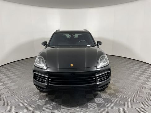 Certified 2023 Porsche Cayenne image 10