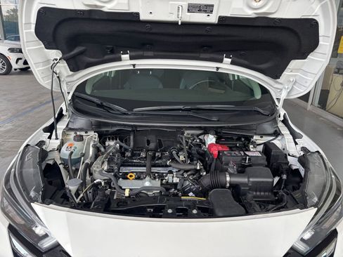 Used 2025 Nissan Versa SV FWD image 32