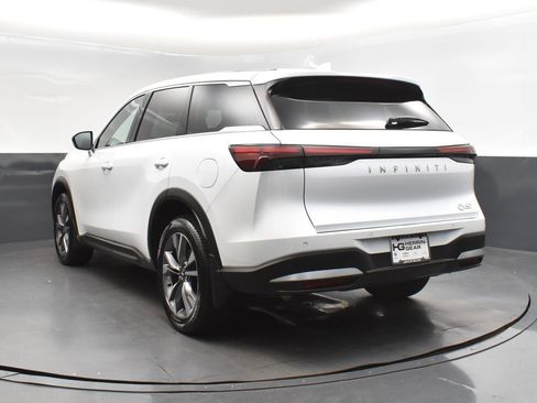 Certified 2026 INFINITI QX60 Pure w/ Cargo Package image 5