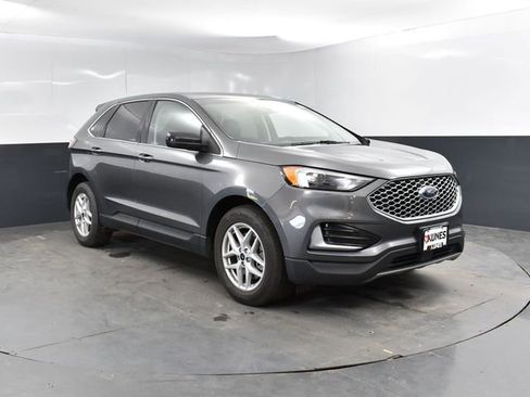 Used 2023 Ford Edge SEL AWD/4WD image 4