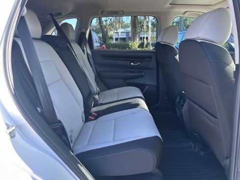 Used 2024 Honda CR-V EX image 16
