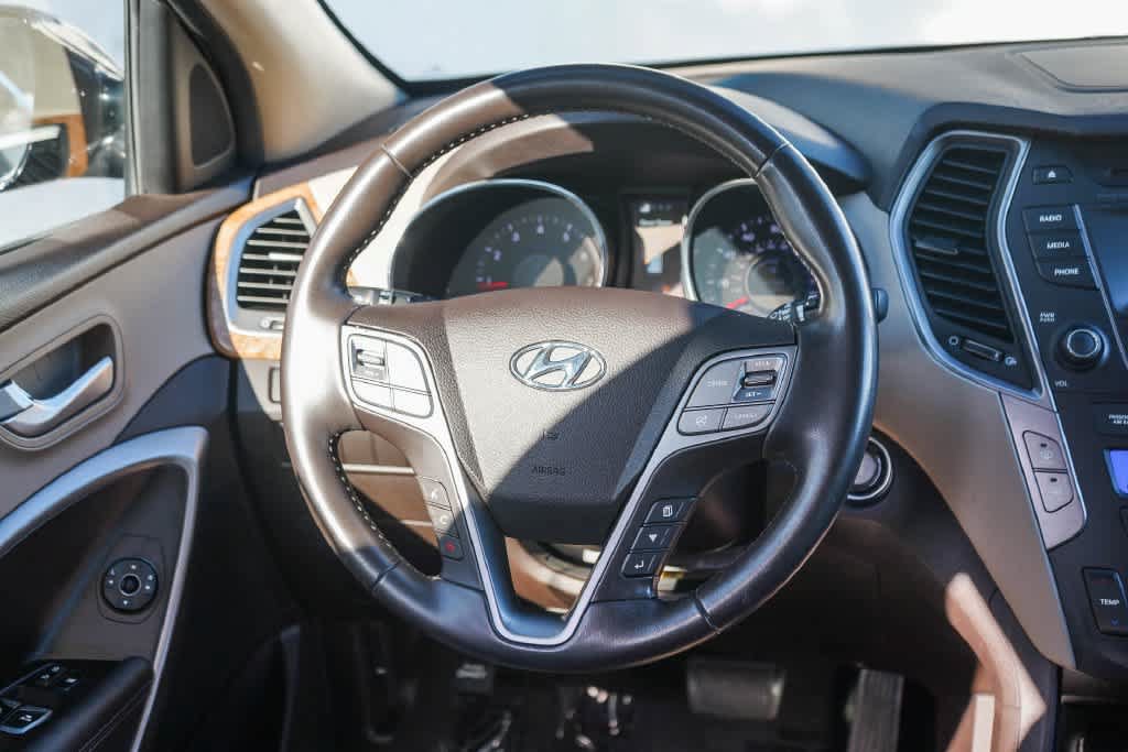 Used 2015 Hyundai Santa Fe Sport w/ Option Group 03 FWD image 15