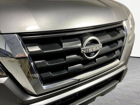 Certified 2024 Nissan Armada SL w/ Captain's Chairs Package AWD/4WD image 34