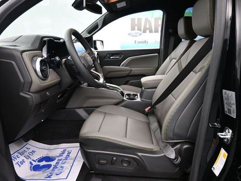 New 2026 Chevrolet Colorado ZR2 w/ Technology Package image 11