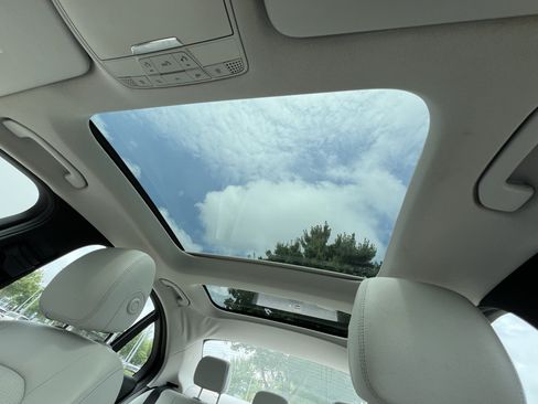 Certified 2016 Mercedes-Benz C 300 4MATIC Sedan image 29
