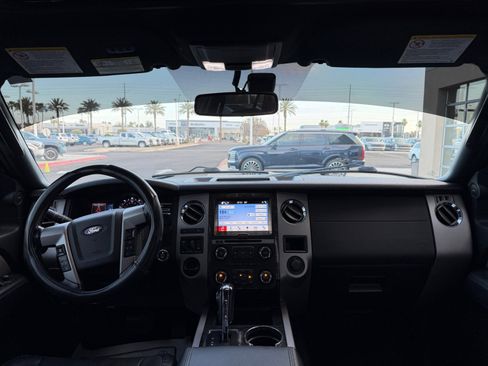 Used 2017 Ford Expedition EL Limited image 20