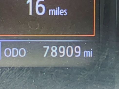 Used 2018 Toyota Tacoma SR RWD image 24