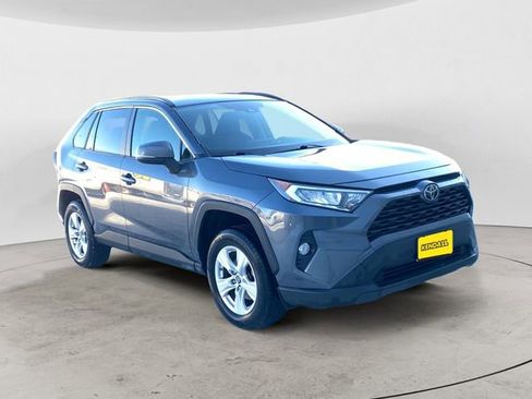 Used 2019 Toyota RAV4 XLE image 7