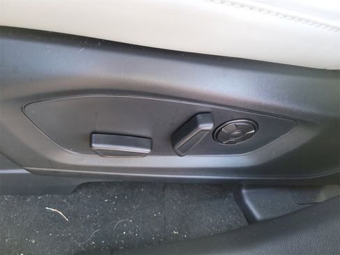 Used 2025 Ford Explorer Platinum w/ Ultimate Package image 20