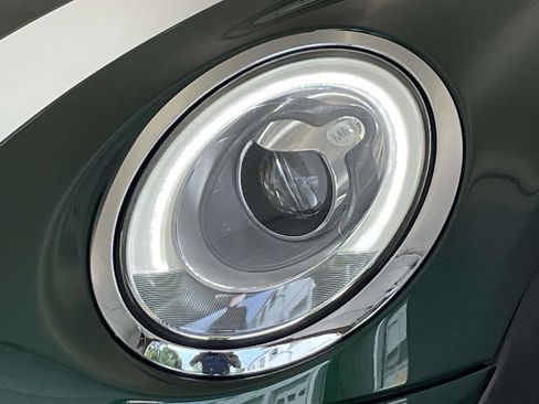 Used 2018 MINI Cooper S FWD image 9