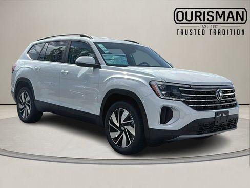 New 2026 Volkswagen Atlas SE image 1