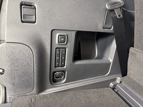 New 2025 Lincoln Navigator Reserve w/ Jet Appearance Package image 28